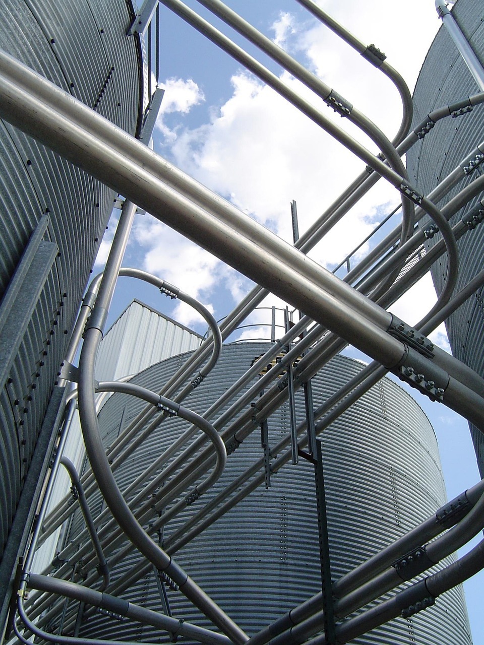 Nettoyage de bardage d'une usine